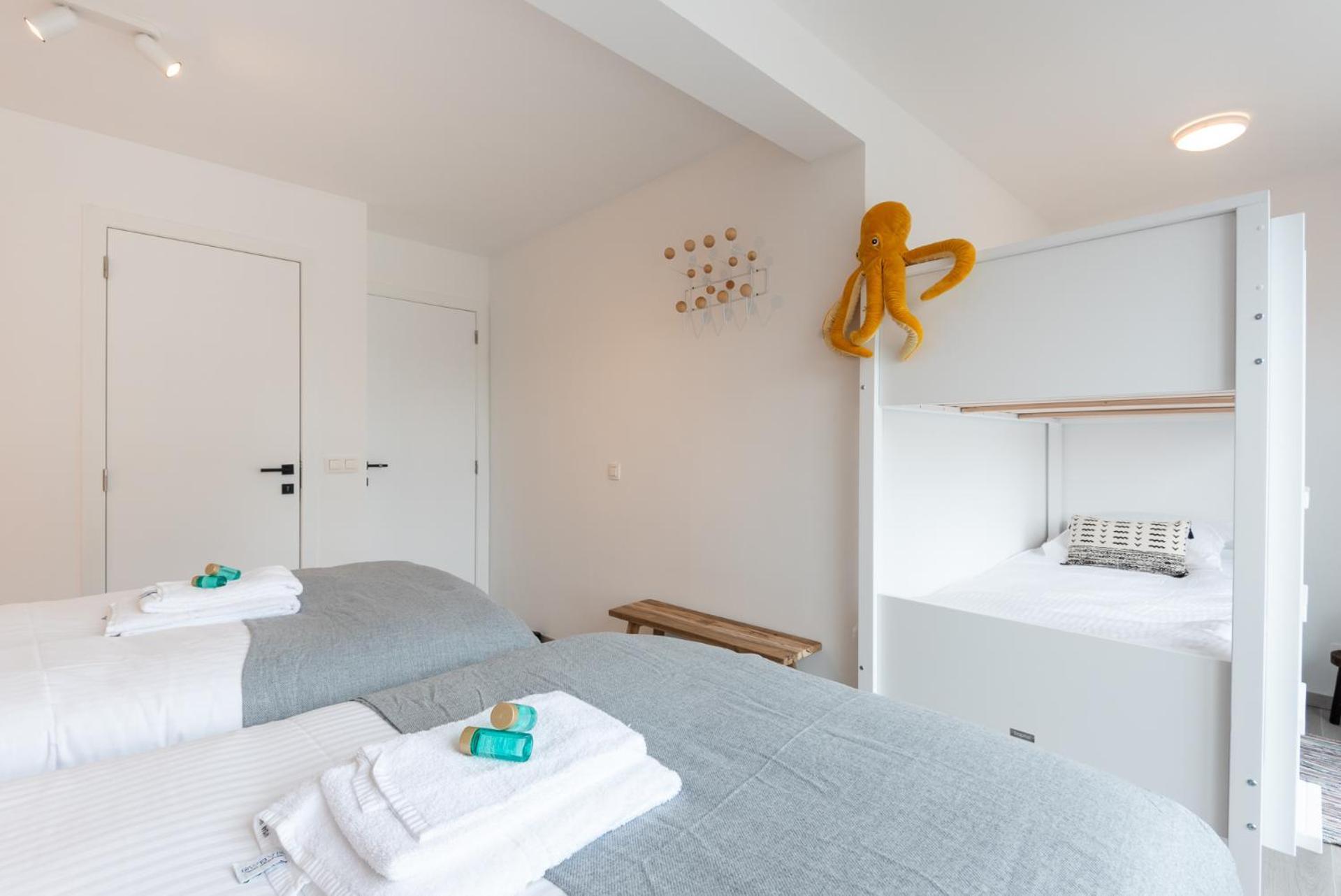 Spacious Penthouse For 8 People In The City Centre Oostende Ngoại thất bức ảnh